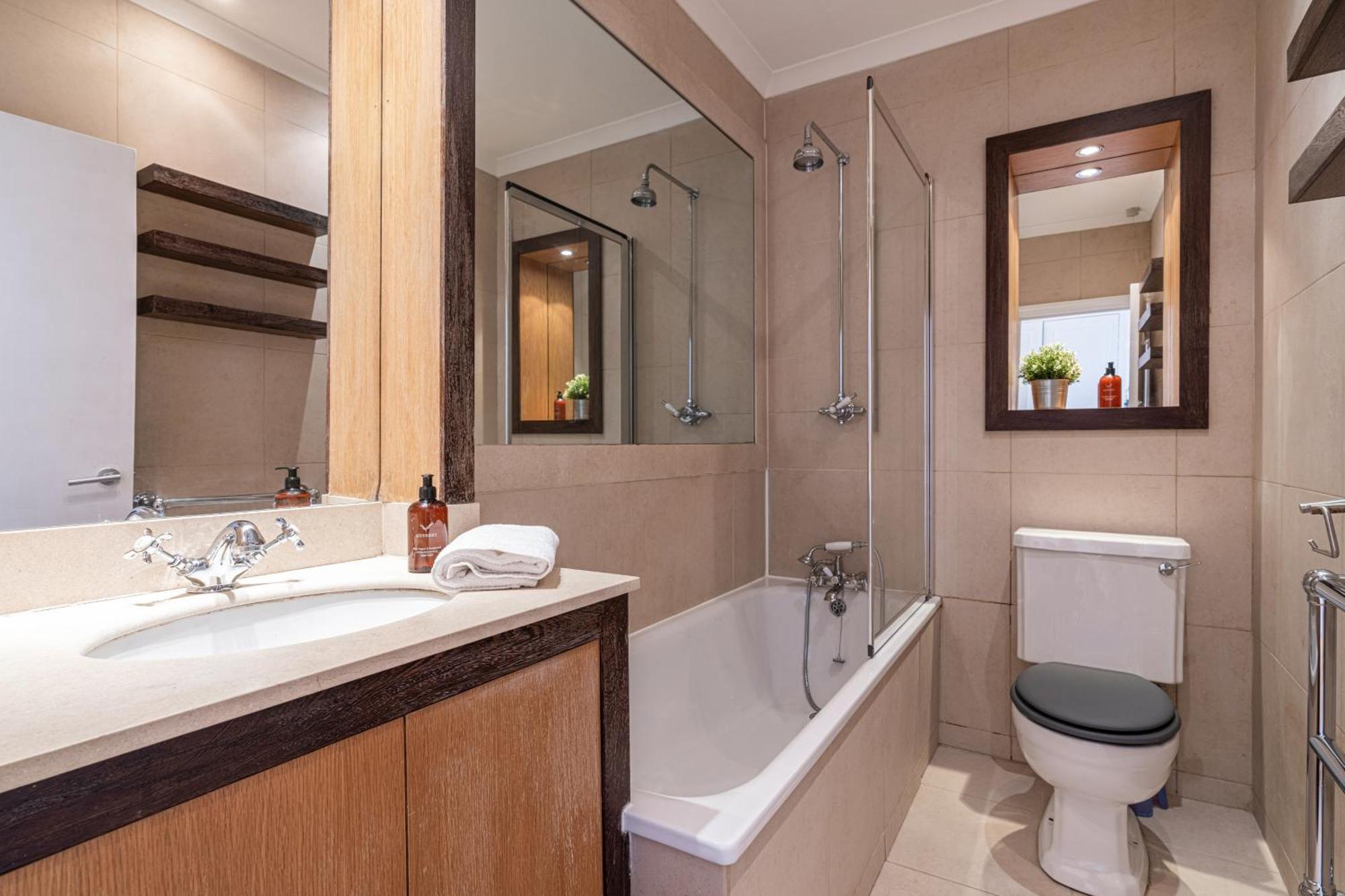 Stay At Kensington And Knightsbridge Лондон Экстерьер фото