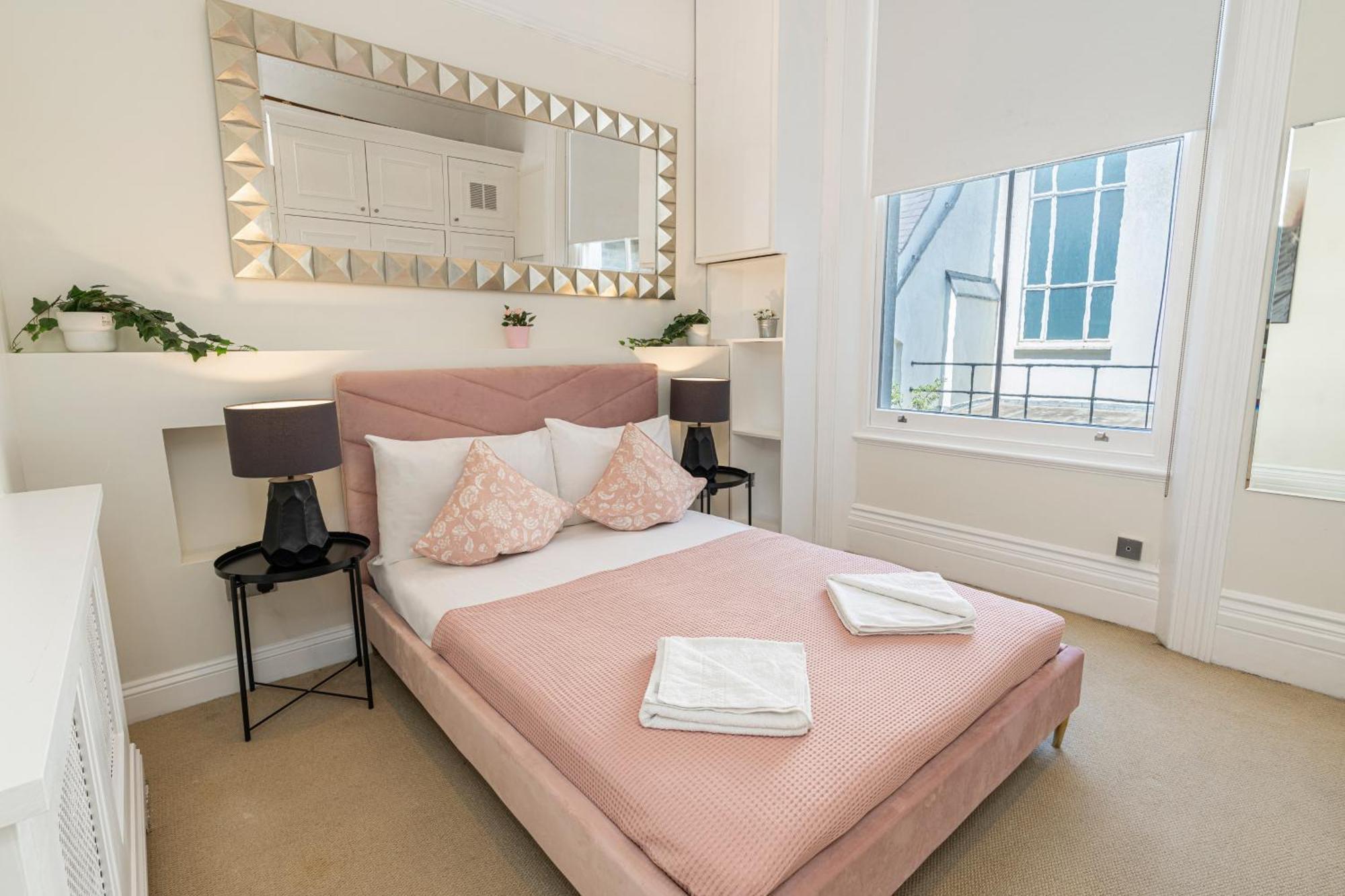 Stay At Kensington And Knightsbridge Лондон Экстерьер фото
