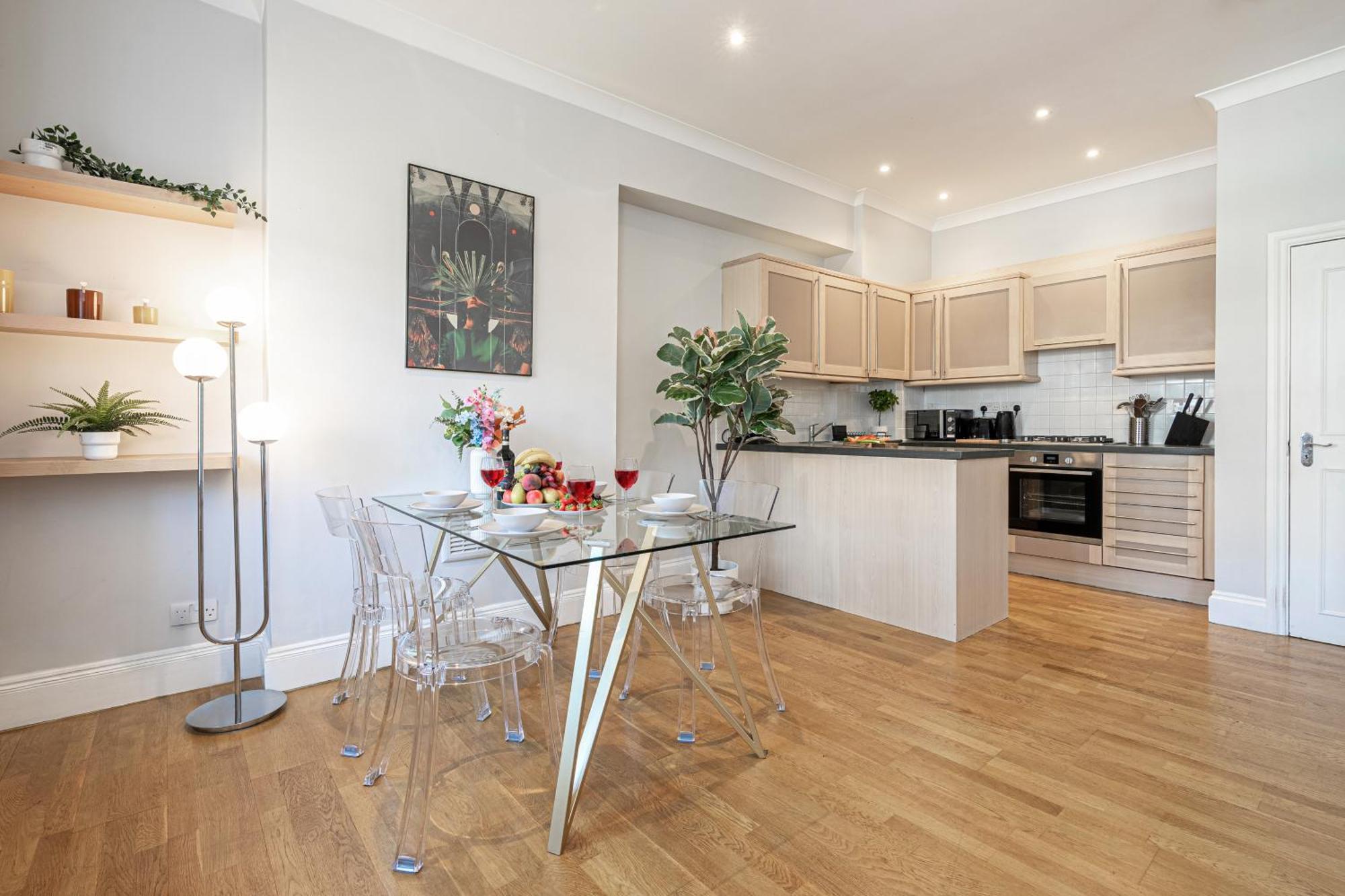 Stay At Kensington And Knightsbridge Лондон Экстерьер фото