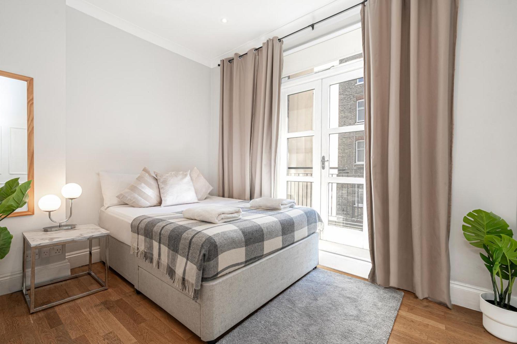 Stay At Kensington And Knightsbridge Лондон Экстерьер фото